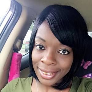 Meet your Posher, Nikki